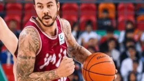 丹-伯恩与刘易斯-斯凯利共展英格兰国家队首秀英姿